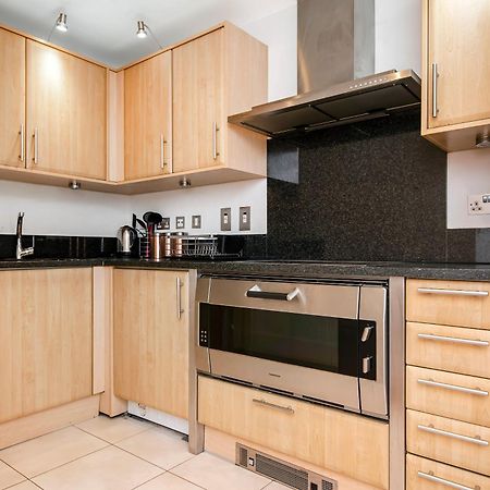 Central 2 Bed With Large Terrace Лондон Экстерьер фото