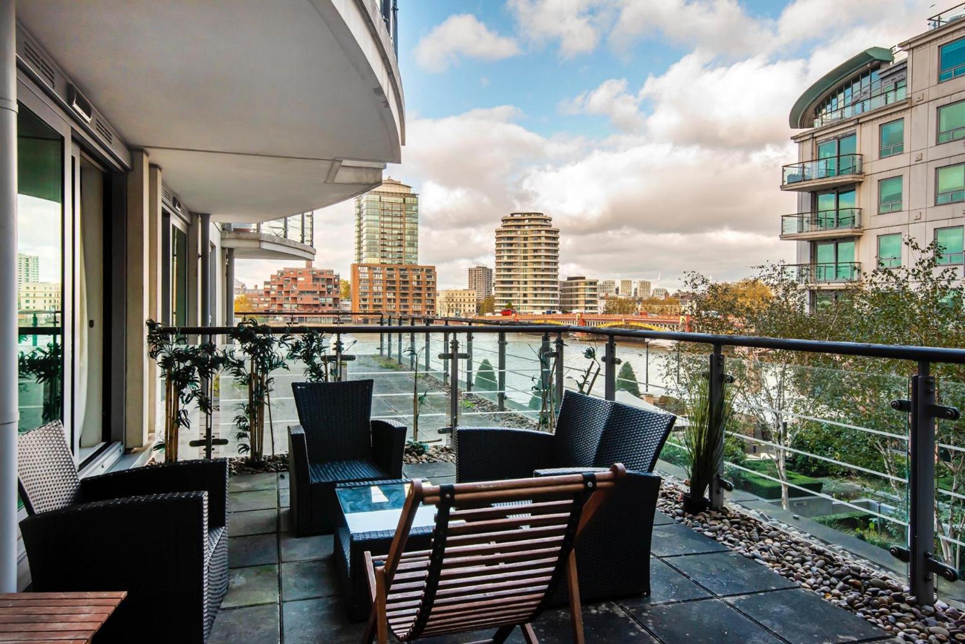 Central 2 Bed With Large Terrace Лондон Экстерьер фото